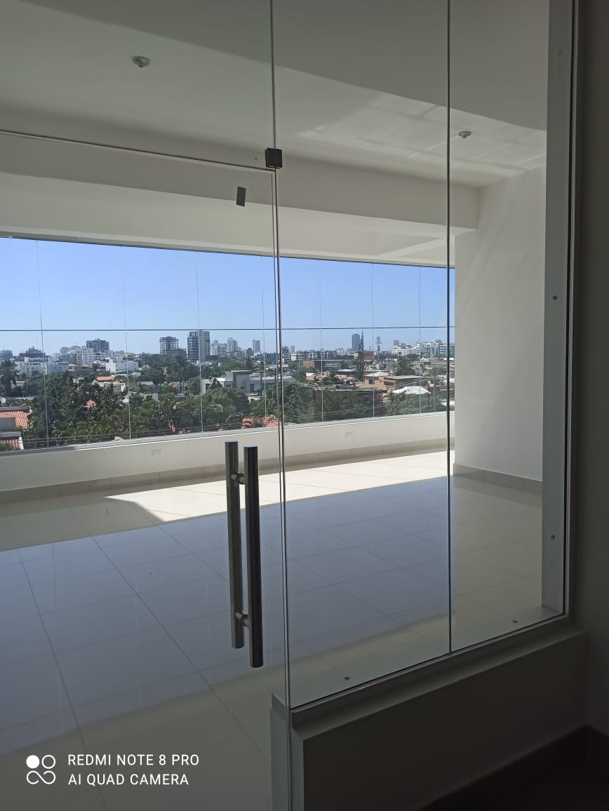 Venta De Apartamento Primera Línea De Playa En Juan Dolio en República Dominicana
