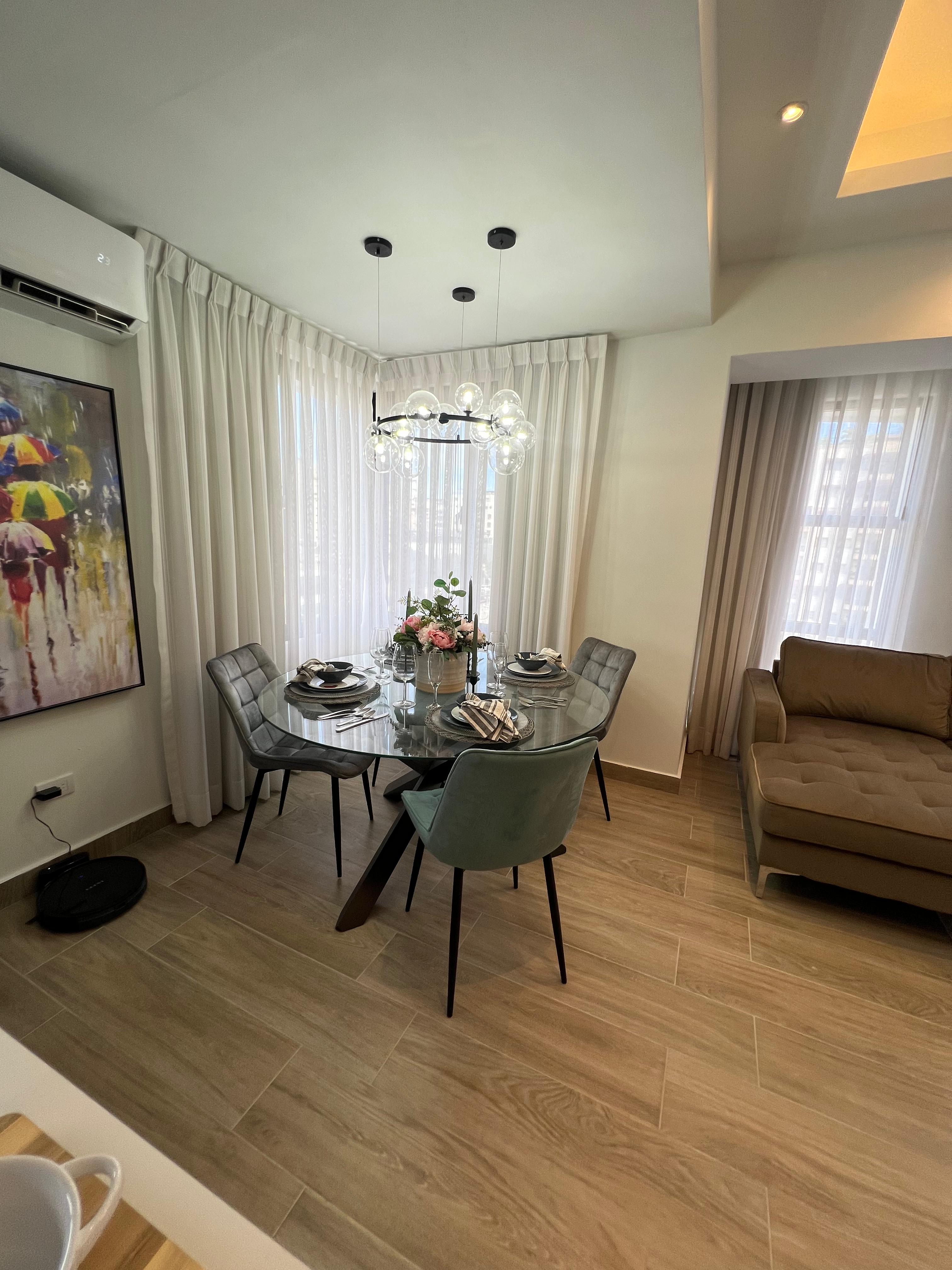 Vendo Este Hermoso Pent-house Ubicado En La 27 De Febrero en República Dominicana