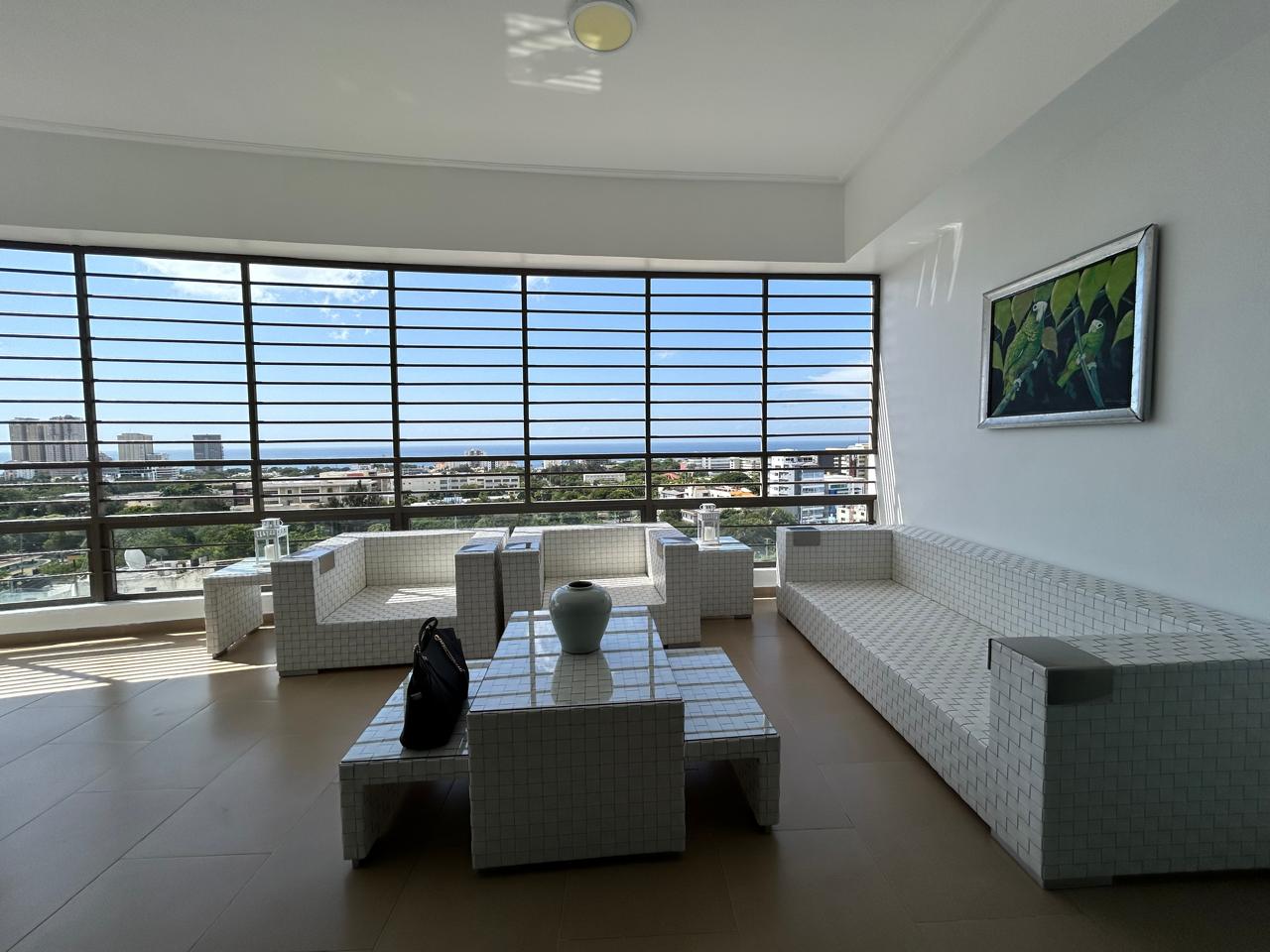 Vendo Apartamento En Boca Chica Amplio 2 Habitaciones en República Dominicana