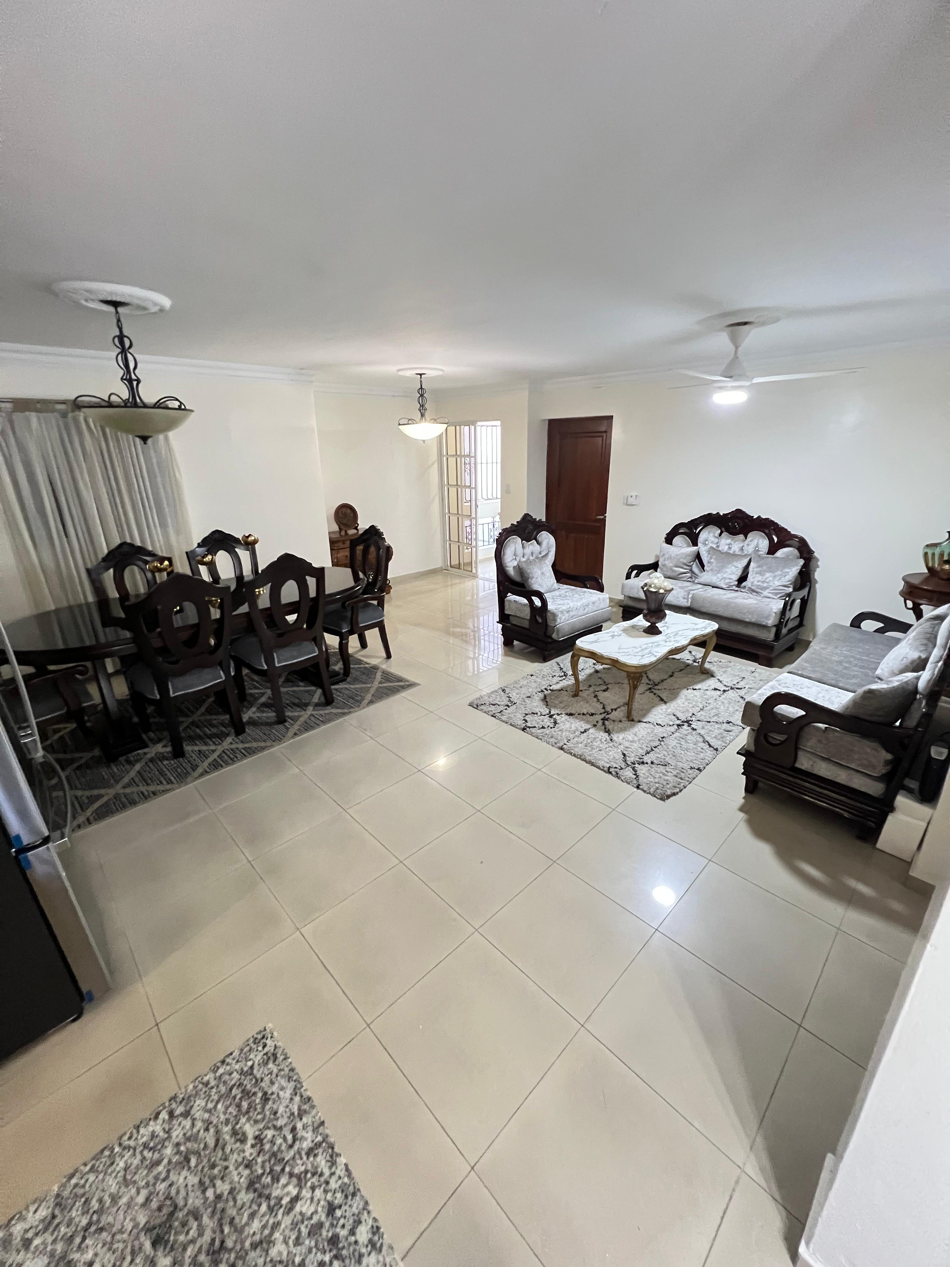 Penthouse clásico en Alquiler en Bella Vista en República Dominicana