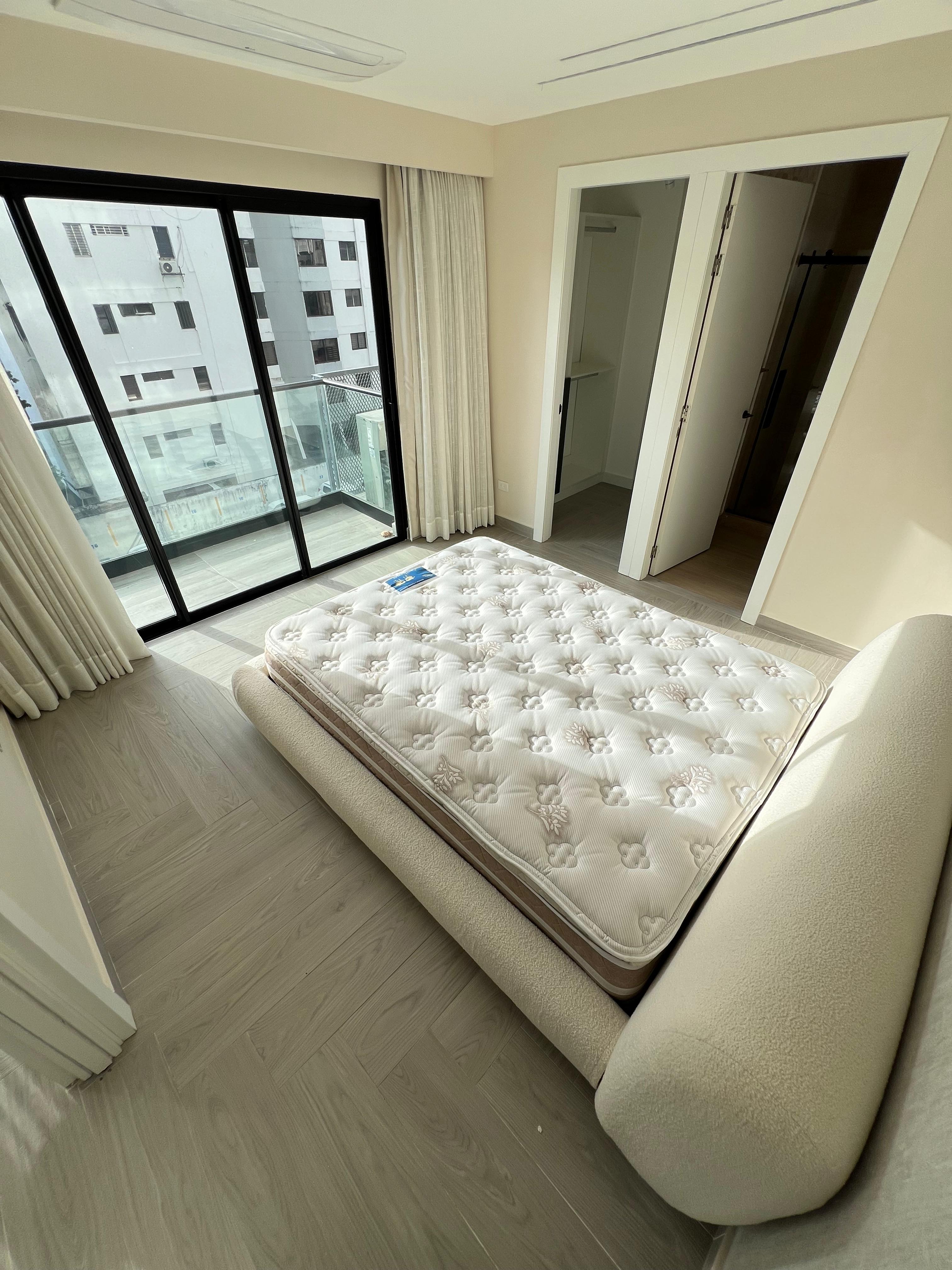 Apartamento en alquiler Ave. Lincoln Zona Universitaria, , Santo Domingo. en República Dominicana