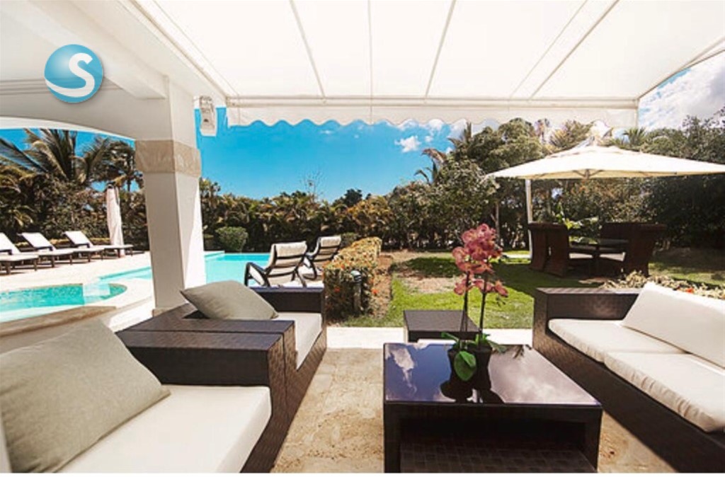 Villa en venta en residencial Cocotal, cerca de playa y golf en República Dominicana