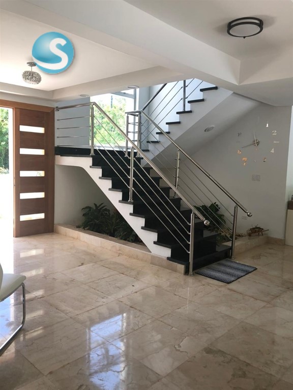 Villa en venta cerca de Playa Nueva Romana
