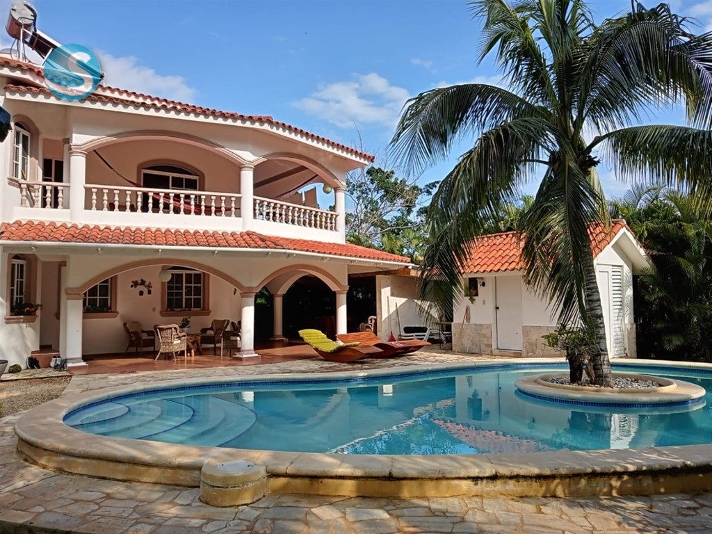 Villa en Metro Country Club, Juan Dolio, en venta