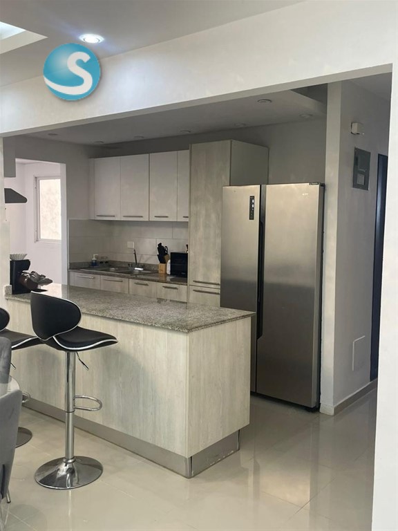 Apartamento amueblado en venta en Av. Charles de Gaulle en República Dominicana