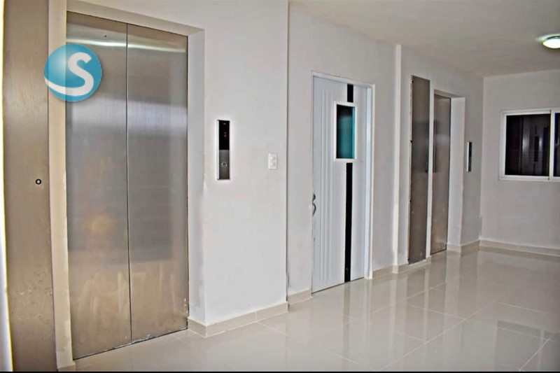 Apartamento amueblado en venta en Av. Charles de Gaulle en República Dominicana