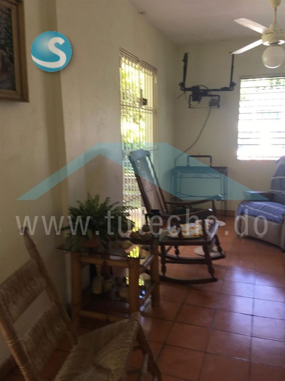 Finca productiva en San Cristóbal con sistema solar en República Dominicana