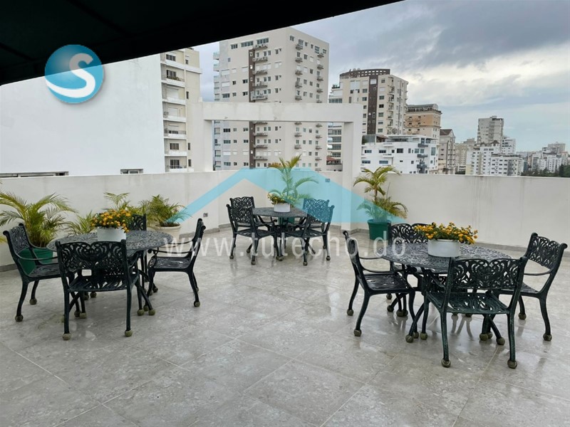 Penthouse de dos niveles en venta en Mirador Sur en República Dominicana
