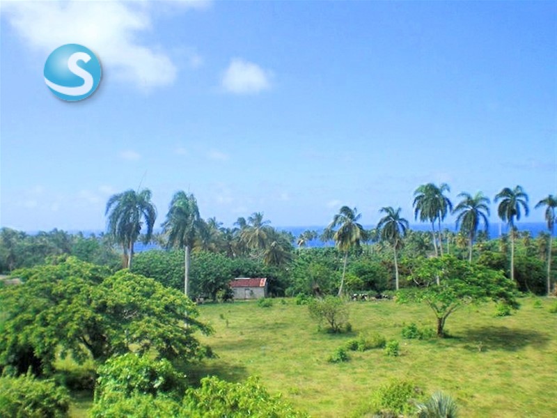Solar de 980 m² en venta frente a Cabo Frances, Cabrera en República Dominicana