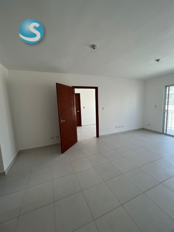 Apartamento de 3 habitaciones en Hipódromo, Santo Domingo Este en República Dominicana