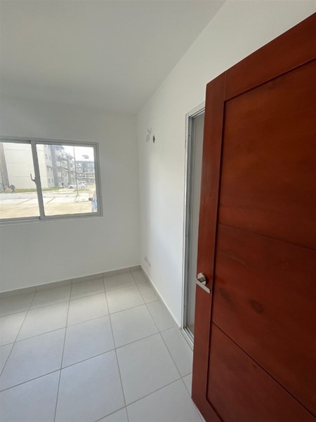 Apartamento de 3 habitaciones en Hipódromo, Santo Domingo Este en República Dominicana