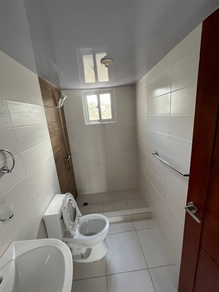 Apartamento de 3 habitaciones en Hipódromo, Santo Domingo Este en República Dominicana