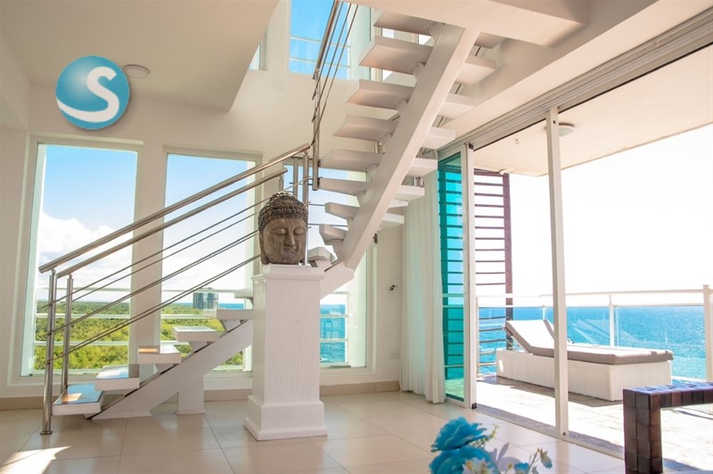 Penthouse moderno en venta con vista en Juan Dolio en República Dominicana