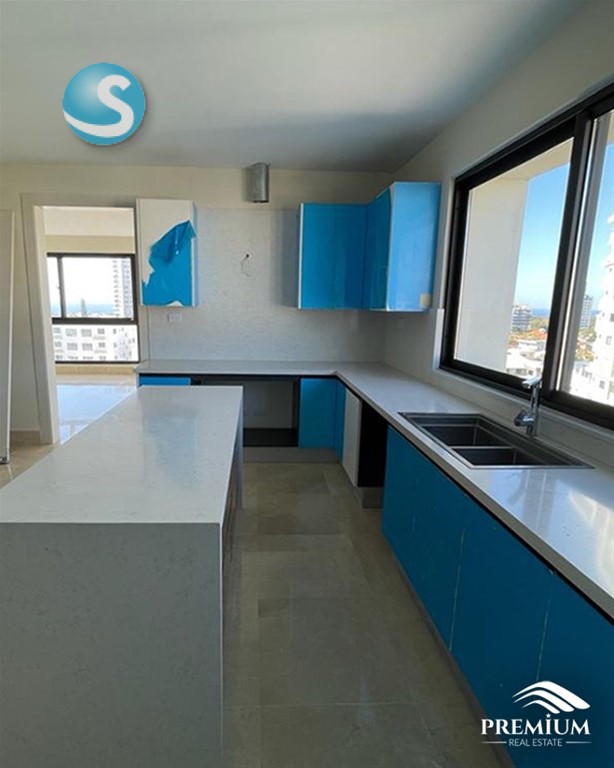 Apartamento en Venta en Los Cacicazgos, 482 m² en República Dominicana