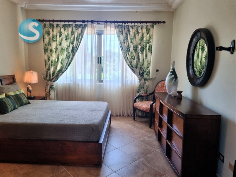 Villa exclusiva con vista al campo de golf en Guavaberry en República Dominicana