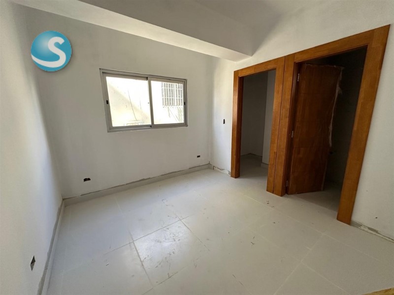 Apartamento en venta en Mirador Norte, moderno y espacioso en República Dominicana