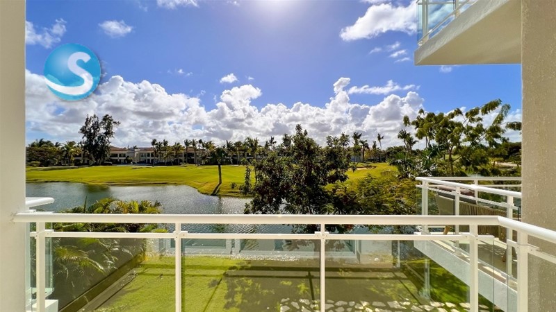 Apartamento moderno en segunda planta en Cocotal Golf Punta Cana en República Dominicana