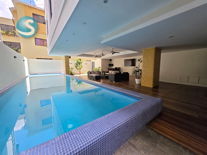 Apartamento amueblado en venta en Piantini, 92.5 m² en República Dominicana