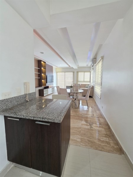 Apartamento amueblado en venta en Piantini, 92.5 m² en República Dominicana