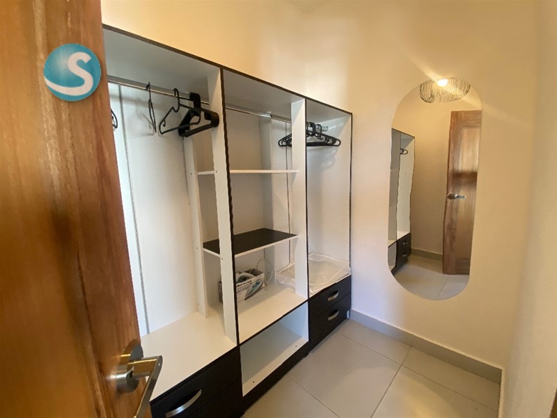 Apartamento amueblado en venta cerca de Supermercado Bravo en República Dominicana