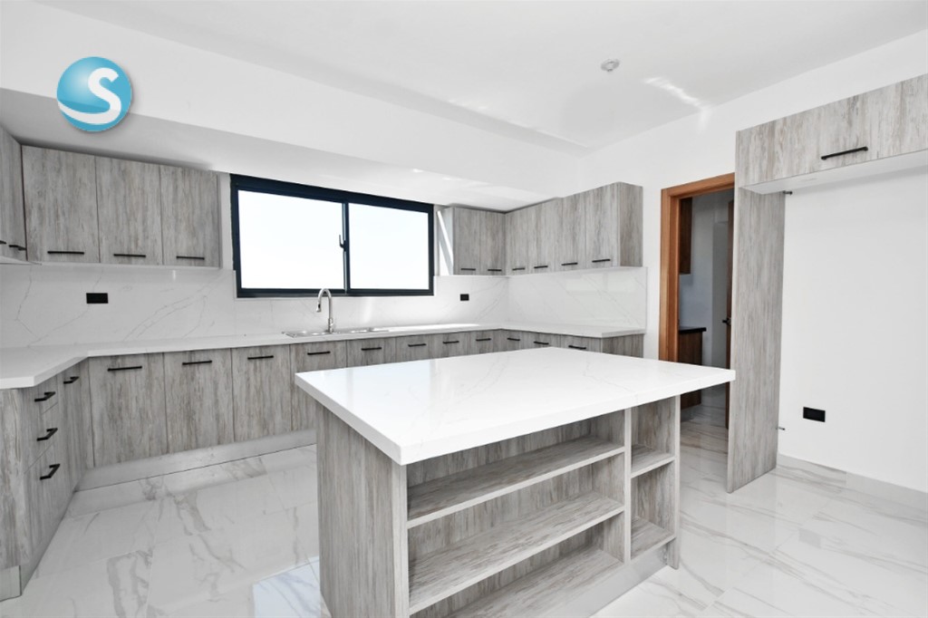 Penthouse amplio en venta en Mirador Sur, 290 m² en República Dominicana