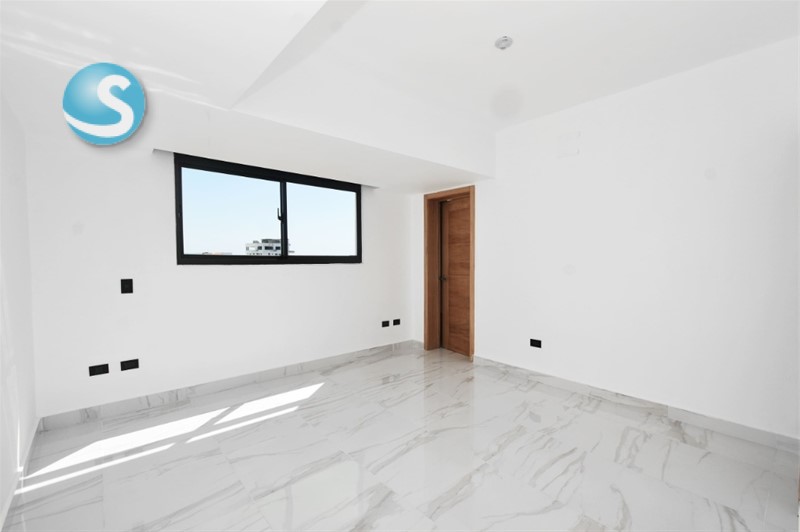 Penthouse amplio en venta en Mirador Sur, 290 m² en República Dominicana