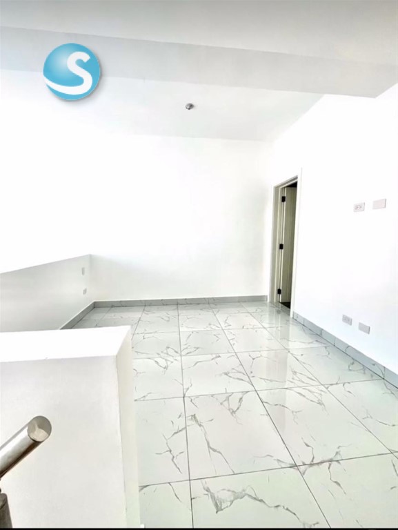 Apartamento moderno en venta en Evaristo Morales en República Dominicana