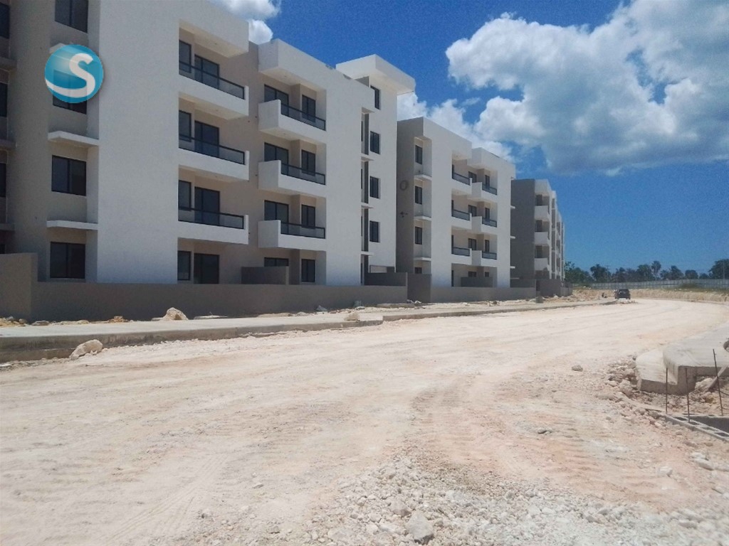 Apartamento económico en venta km 16 Autopista Las Américas