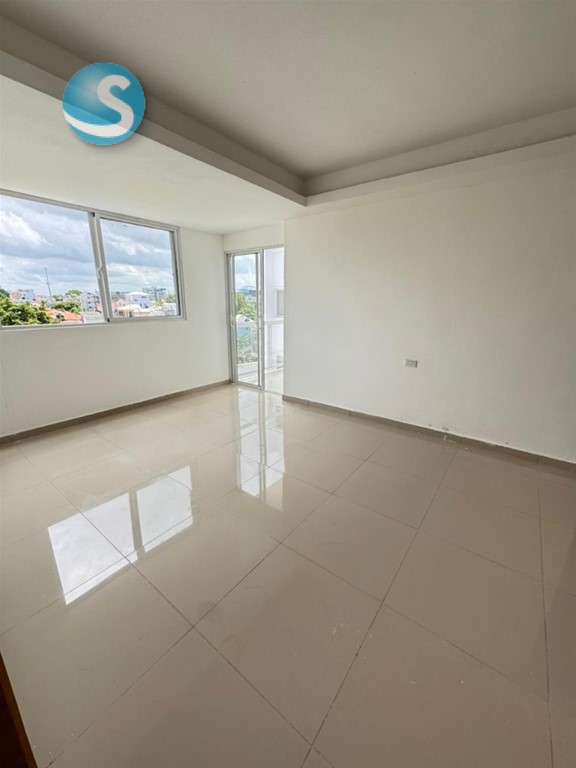 Casa en venta cerca de Autopista San Isidro en República Dominicana