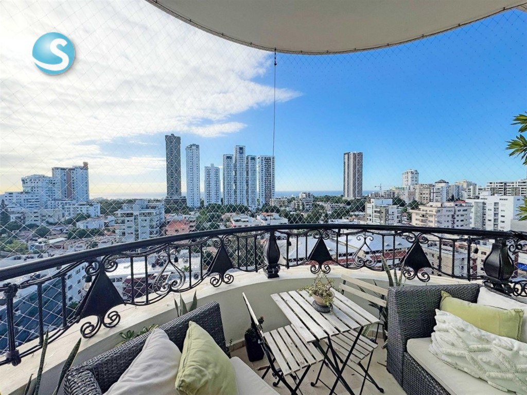 Apartamento de lujo en Los Cacicazgos con vista al mar