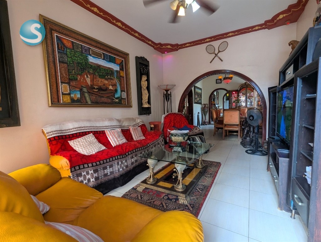Amplio apartamento clásico en Ciudad Colonial en venta en República Dominicana