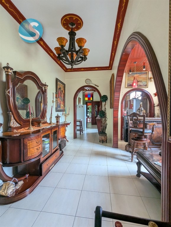 Amplio apartamento clásico en Ciudad Colonial en venta en República Dominicana