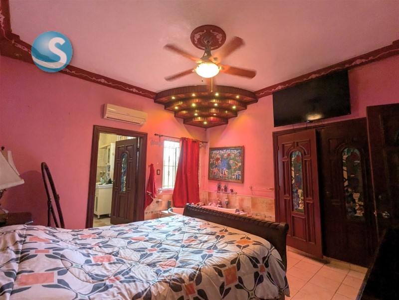 Amplio apartamento clásico en Ciudad Colonial en venta en República Dominicana