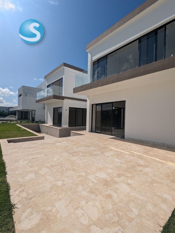 Villa contemporánea en venta en Cap Cana, Las Iguanas en República Dominicana