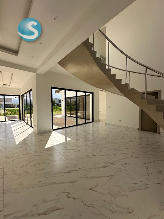 Villa contemporánea en venta en Cap Cana, Las Iguanas en República Dominicana