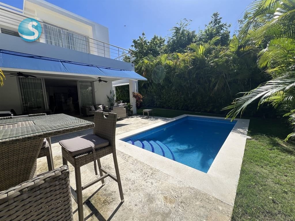 Villa amueblada en venta en Playa Nueva Romana en República Dominicana