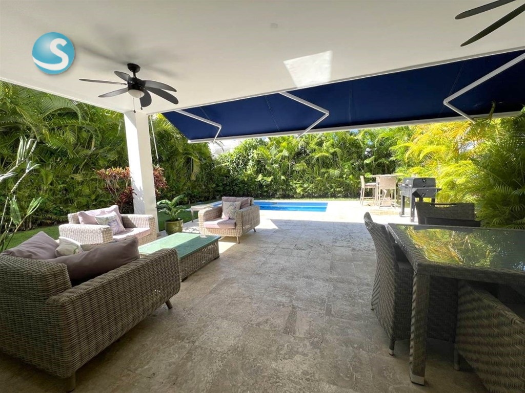 Villa amueblada en venta en Playa Nueva Romana en República Dominicana