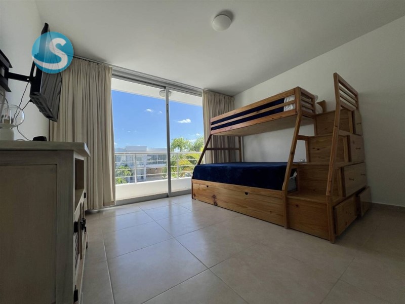 Villa amueblada en venta en Playa Nueva Romana en República Dominicana