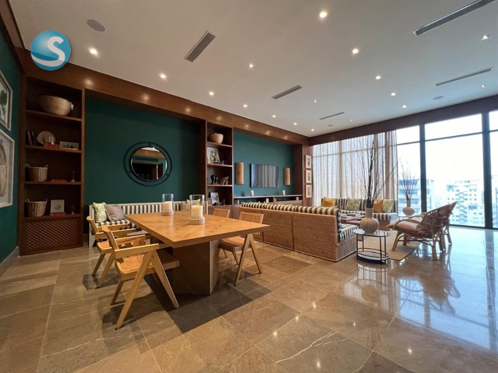 Apartamento en Piantini en Venta y Alquiler, Piso Alto en República Dominicana