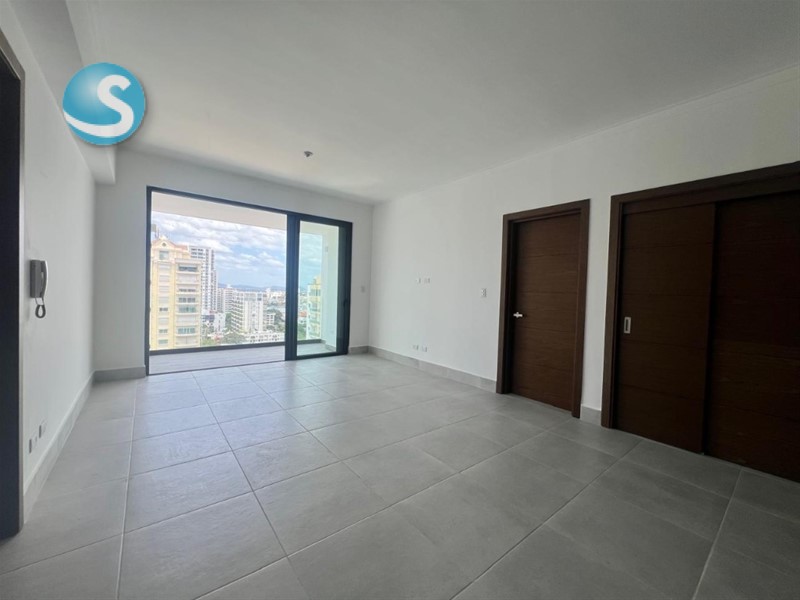 Apartamento en Piantini en Venta y Alquiler, Piso Alto en República Dominicana