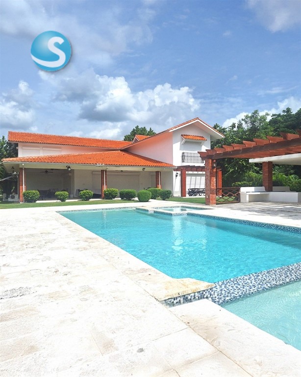 Villa de lujo en Guavaberry, Juan Dolio con piscina y jacuzzi