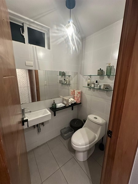 Apartamento amplio en venta en Ensanche Naco, Santo Domingo en República Dominicana