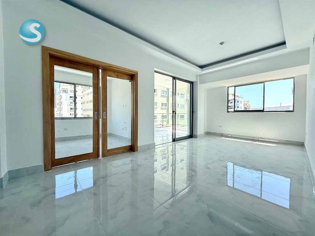 Apartamento Moderno en Urbanización Real, Piso 7, 156 m²