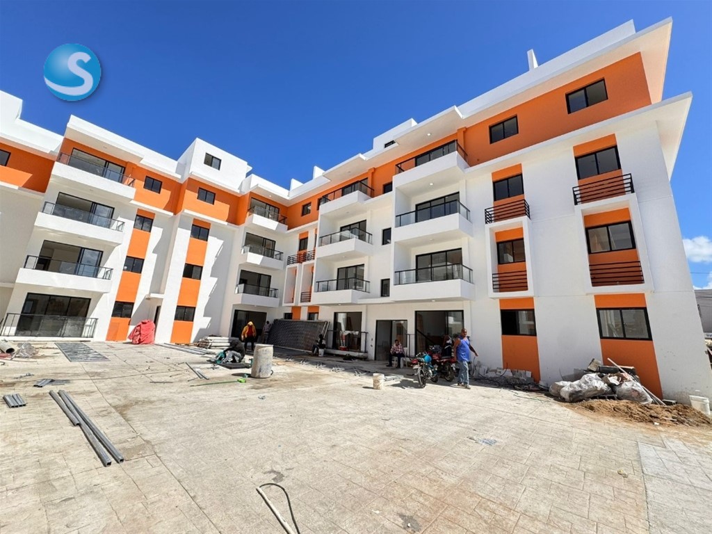 Apartamento en venta cerca de Autopista San Isidro