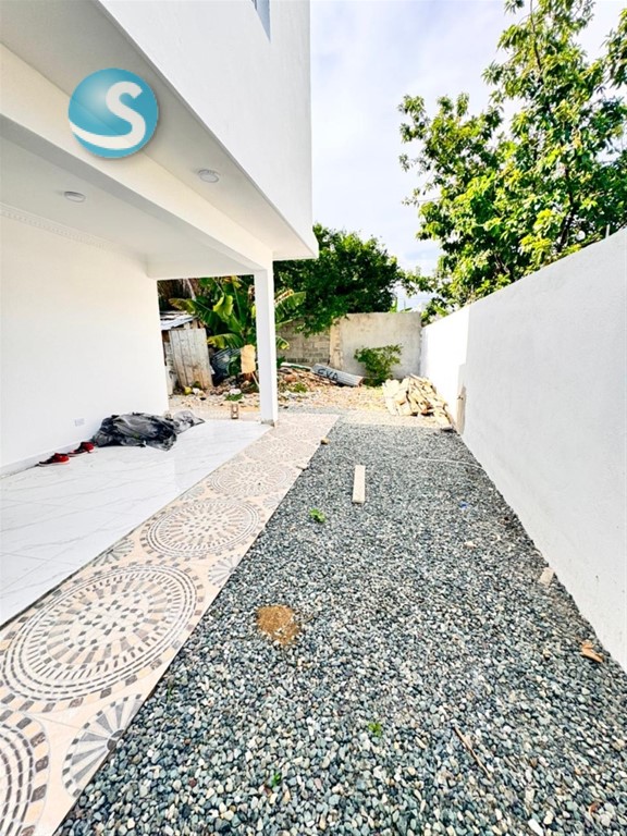 Casa en venta ubicada en Prado Oriental en República Dominicana