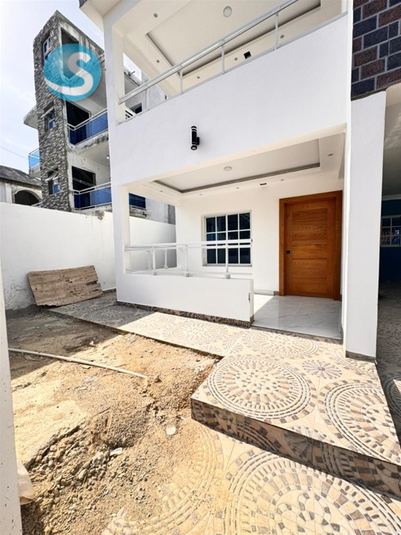 Casa en venta ubicada en Prado Oriental en República Dominicana
