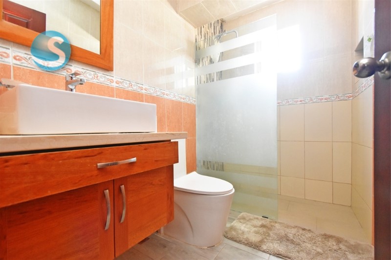 Amplio apartamento en venta en Mata Hambre, 152 m² en República Dominicana