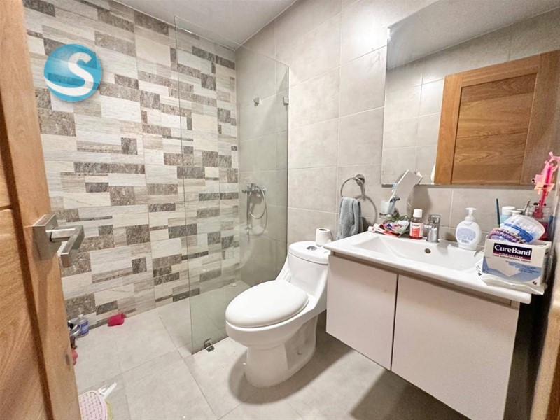 Apartamento en Venta en Evaristo Morales, 151.55 m² en República Dominicana