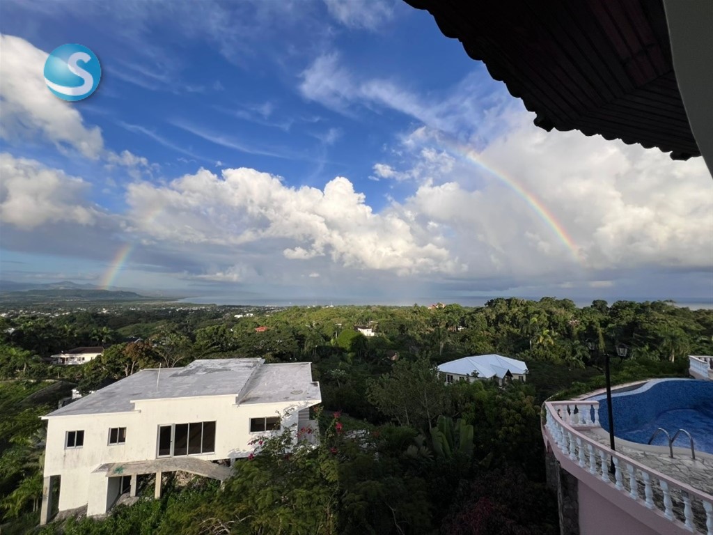 Villa en venta con vista panorámica en Río San Juan en República Dominicana