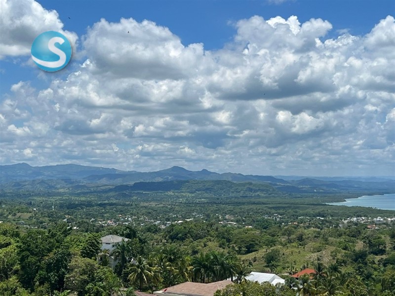 Villa en venta con vista panorámica en Río San Juan en República Dominicana